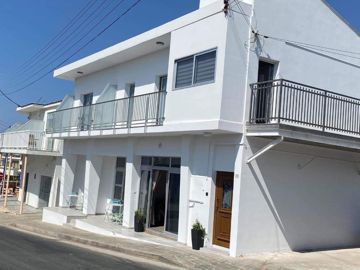 Ellenapa Apts & Studios Ayia Napa Exterior photo